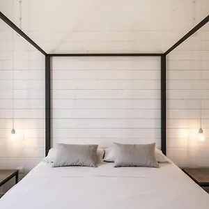 https://le-zagare-di-vendicari.sicilyhotelsitaly.net